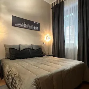 https://appartamento-al-centro-di-firenze-monaco.it-tuscanyhotel.com